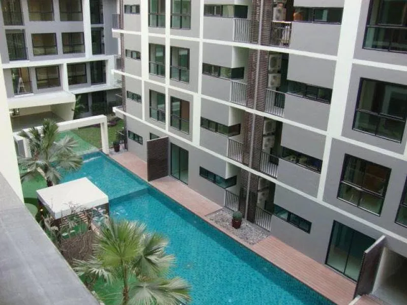 ห้องที่2นับจากห้องมุม เงียบสงบไม่มีคนเดินพลุกพล่าน เดินทางสะดวกใกล้ MRT Condo Metro Sky รัชดา มาจ้า!
