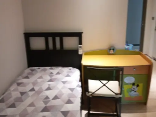 Condo for rent Whizdom Ratchada Thapra Studio room 23 sq m, price 12,000 baht, convenient transportation, a lot of food images
