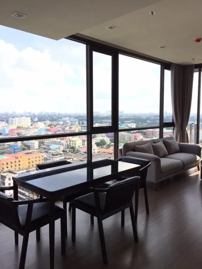 ขาย/ ให้เช่า The LINE Sukhumvit 71 ห้องมุม Panorama View ตกแต่งห้องพร้อม รีบจองด่วนๆเลยจ้า