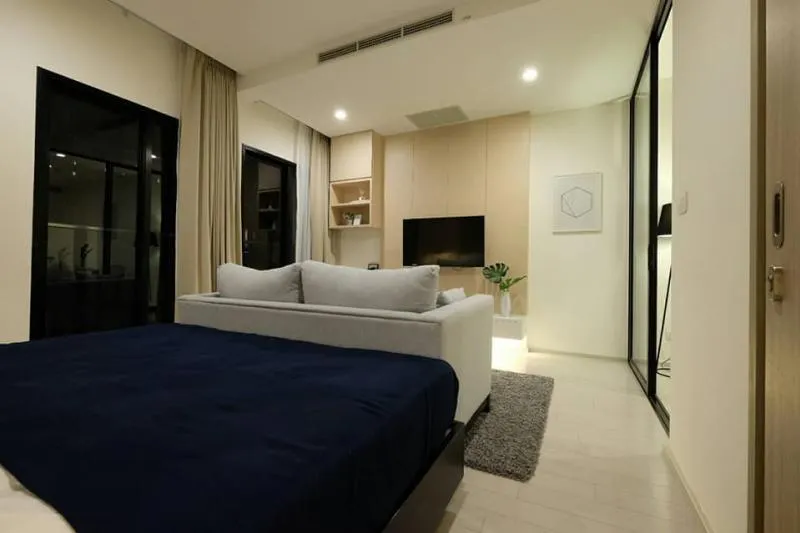 ให้เช่า/ขาย คอนโด โนเบิล เพลินจิต 1 ห้องนอน 1 ห้องน้ำ เฟอร์นิเจอร์ครบ พร้อมอยู่ ด่วน..รีบเลย !!