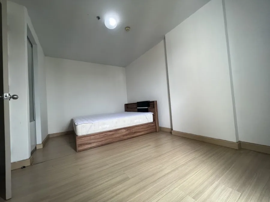 For rent, The Parkland Srinakarin, 16th floor, good view, open and airy, good appliances. Good like this, reserve now.
