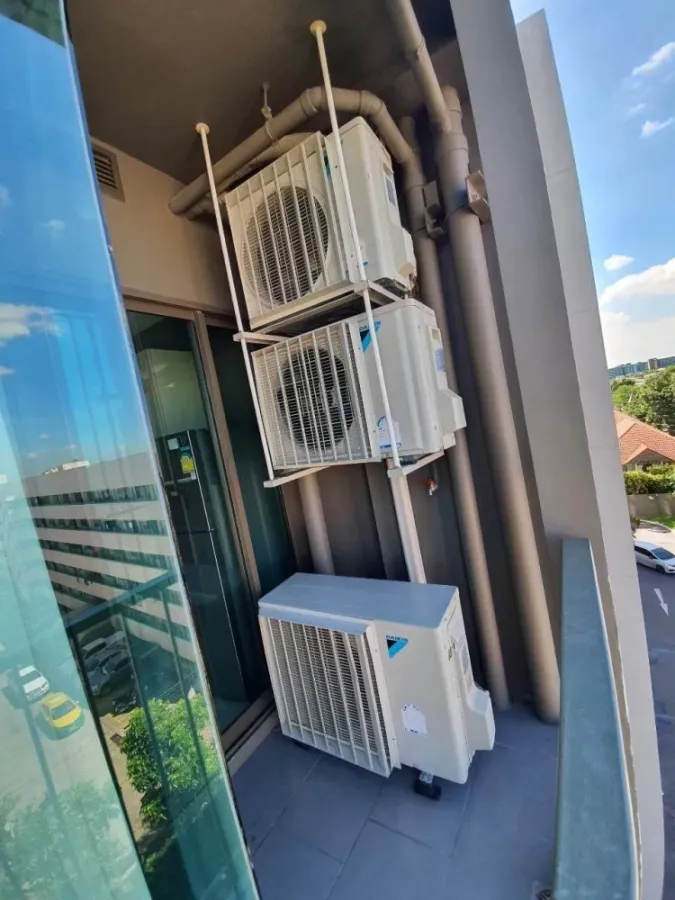 ขาย คอนโด Chamber​s Cher Ratchada-Ramintra ชั้น 6 ห้องมุม กว้างสุดๆ เป็นส่วนตัวมาก จองด่วนๆ จร้า