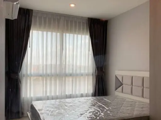 For rent, The Kith Plus Sukhumvit 113, corner room, private, can't miss it.