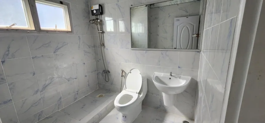 For rent: Waterford Sukhumvit 50, room ready to move in. Fully furnished Good electrical appliances, don't miss out.