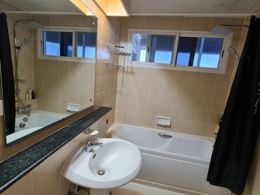 For rent, The Waterford Diamond, Sukhumvit 30/1, 29th floor, river view, comes fully furnished, book now.