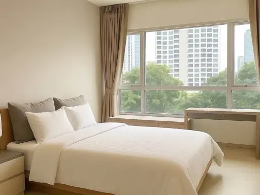 ให้เช่า Life Ratchadapisek ขนาดกว้างขวาง 55 sqm ชั้น 10+ ห้องมุม วิวเมืองสวย โซฟานั่งสบาย ครัวแยกเป็นสัดส่วน ห้ามพลาด images