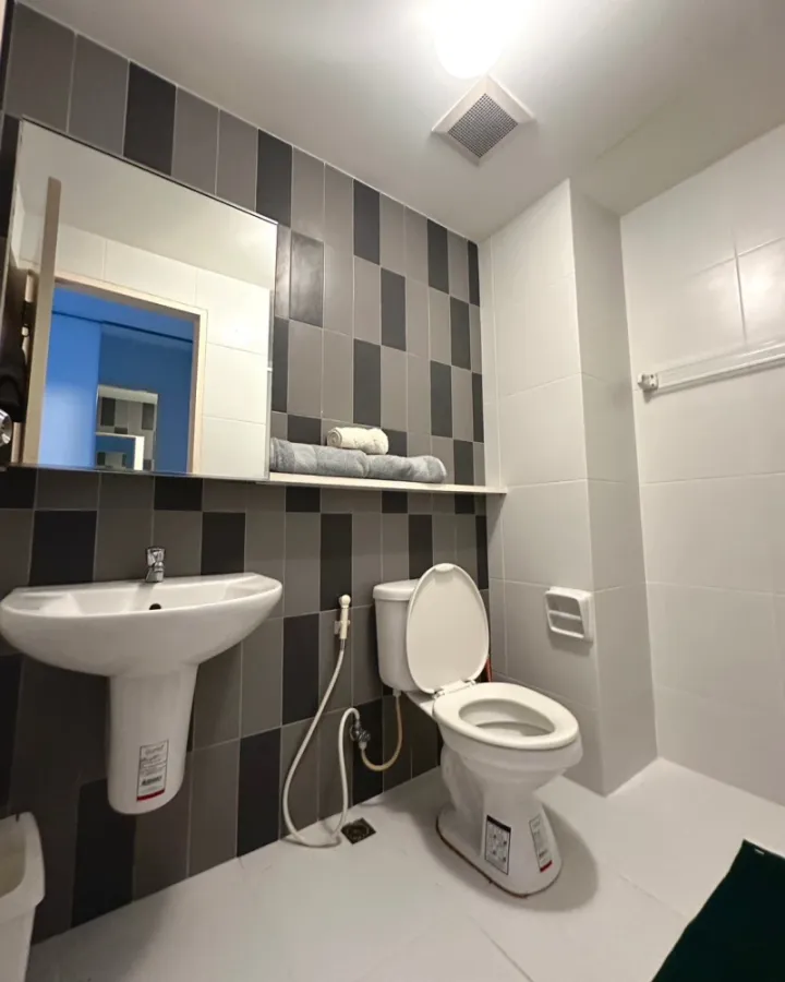 For rent: Proud X2, ready to move in, fully furnished, spacious room. Book now!