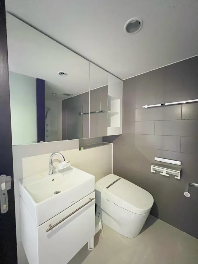 ขาย คอนโด แอชตัน มอร์ฟ 38 ห้องแต่งสวย เฟอร์นิเจอร์หรูหรา ห้องสไตล์ Duplex พลาดไม่ได้แล้ว