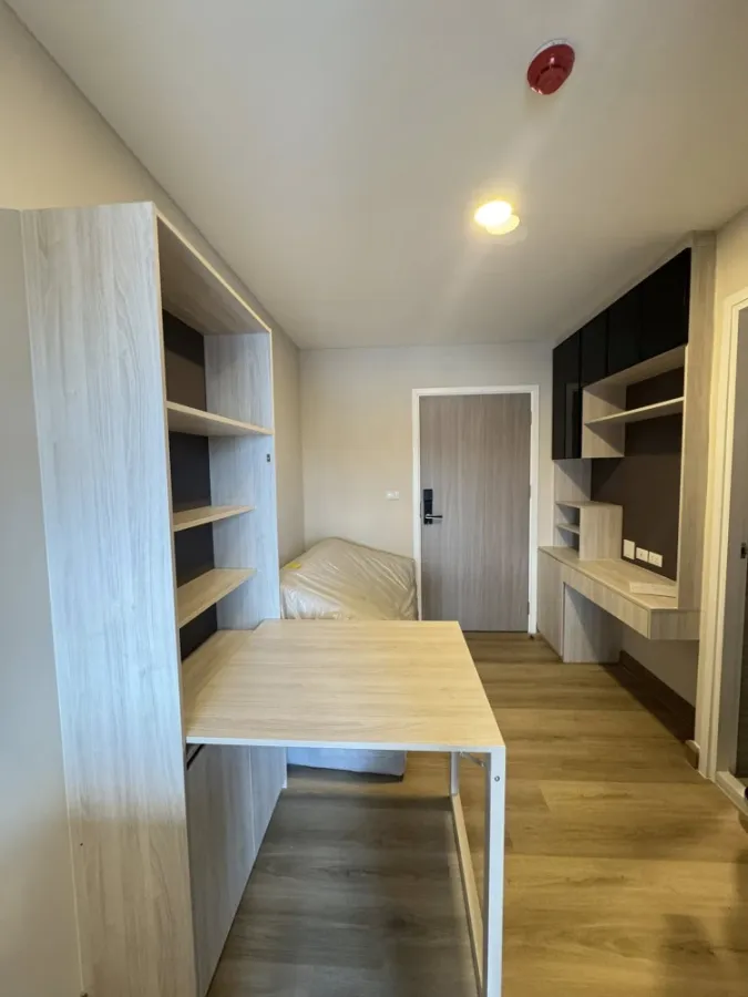 For rent: The Indeed Condo Amata, 5th floor, pool view, fully furnished, ready to move in, reserve now, hurry!