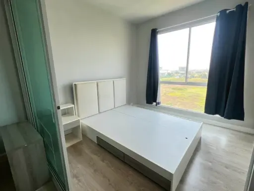 Selling Zelle Salaya 1-bedroom, 1-bathroom unit. Fully furnished with unobstructed views. Don't miss out! images