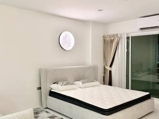 ขาย View Talay Jomtien Condominium 5 ห้องสตูิโอ ตกแต่งคุมโทน พื้นที่ใช้สอยเยอะ วิวทะเลสวย ห้ามพลาด