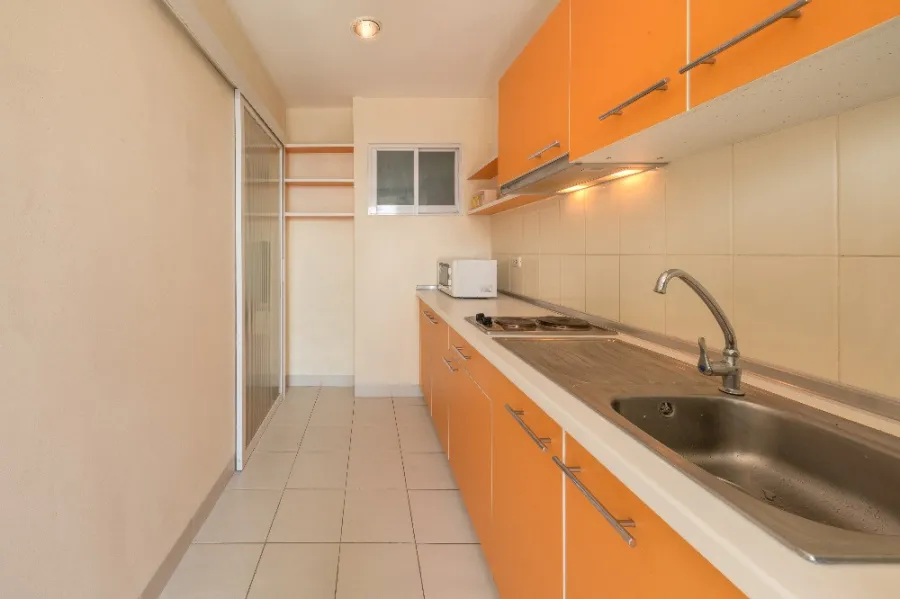 For rent Life @ Sukhumvit 65, ready to move in. come first come first