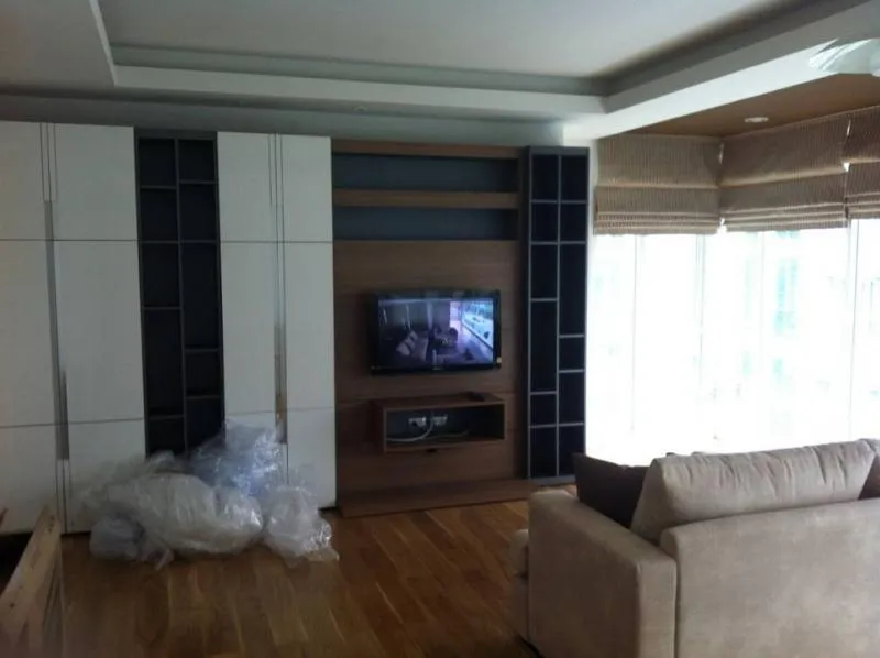 Sell / rent Condo Focus on Saladaeng, beautiful room, full furniture, pleasant location, in the heart of the city, near BTS, book now.