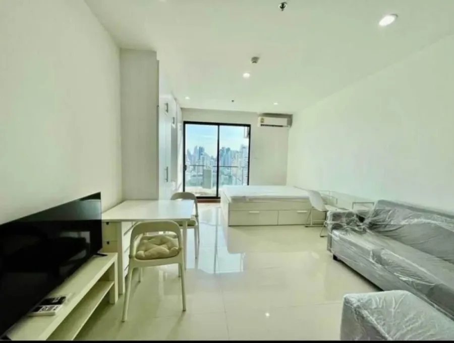 For rent!! Condo Supalai Premier @ Asoke, 21st floor, high floor, good location condo, convenient transportation, hurry up and book now!!
