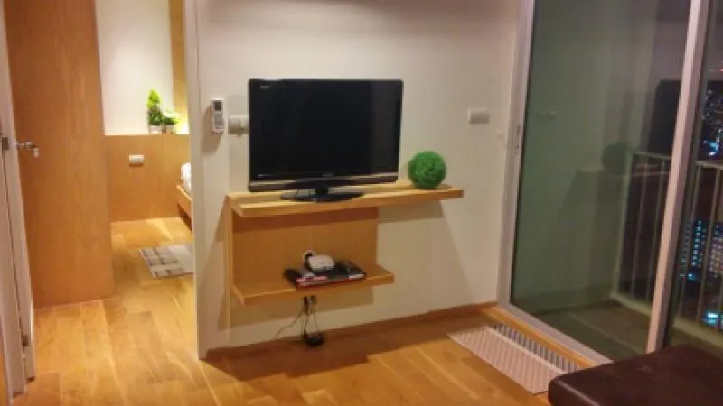 For rent Abstracts Phahon Yothin Park, beautiful view, built-in furniture, 2 bedrooms, 1 bathroom, complete electrical appliances. Can't miss it!