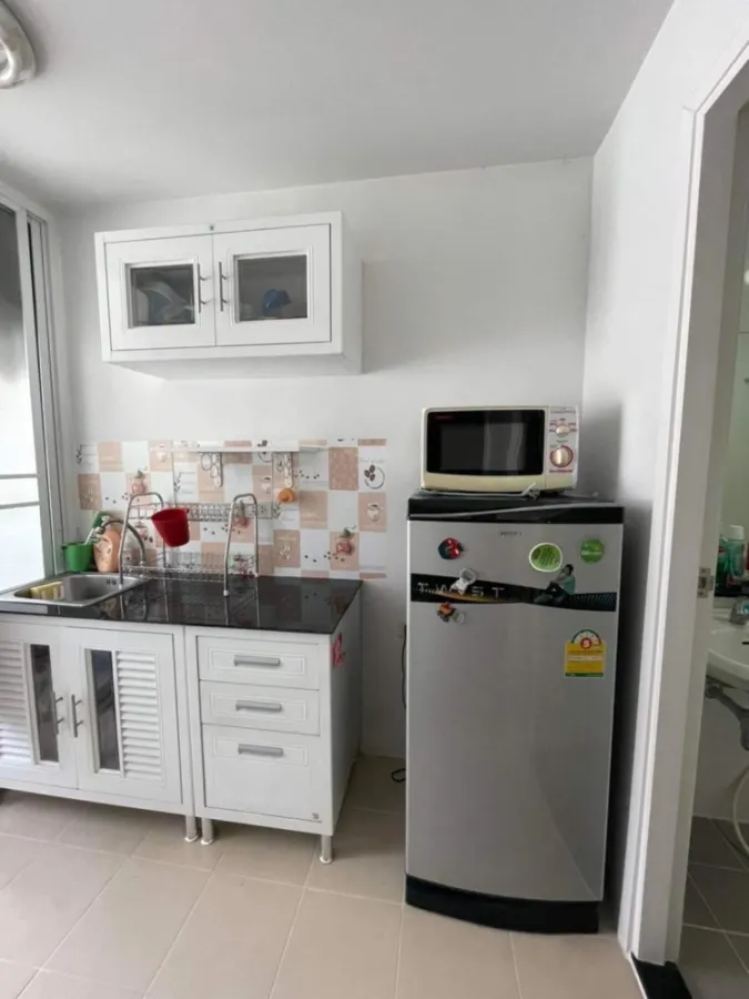 For rent, Plum Condo Paholyothin 89, Phase 1, Building A, 8th floor, large room, fully furnished, hurry to reserve before it slips out.