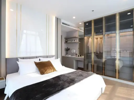 For rent urgently!! Condo Supalai Oriental Sukhumvit 39, beautiful room, golden location, near department stores, book now!!
