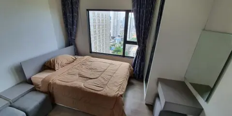 For rent แอสปาย สาทร-ตากสิน ห้องกั้นเป็นสัดส่วน เตียงใหญ่ king size นอนสบายสุดๆ ย้ายด่วนเลยจ้า