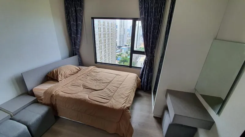 For rent แอสปาย สาทร-ตากสิน ห้องกั้นเป็นสัดส่วน เตียงใหญ่ king size นอนสบายสุดๆ ย้ายด่วนเลยจ้า