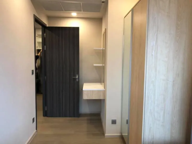 Urgent rent, Ashton Asoke condo, high floor, beautiful view, 2 bedrooms, ready to move in, close to the train, convenient transportation, don't miss !!