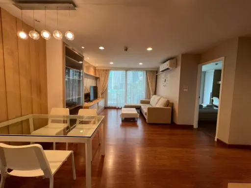 Centric Scene Ari 2 for sale, spacious rooms, built-in furniture, comfortable sofas, great price, hurry and reserve quickly.
