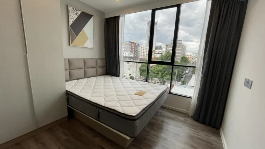For rent, Brown Condo Huai Khwang, separated rooms, fully furnished, full electrical appliances. Make a reservation and you won't be disappointed.