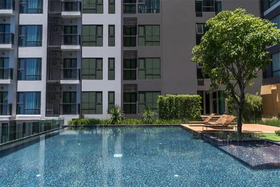 Urgent for rent !! Condo Rhythm Sukhumvit 36-38 Furniture with electrical appliances Do not miss !!
