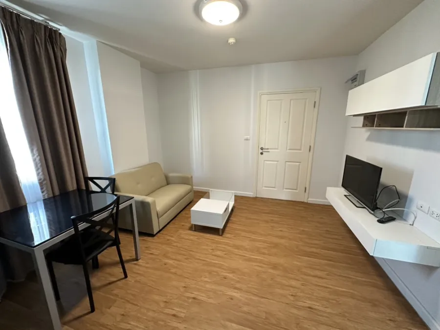 For rent: D Condo Campus Resort Bangsean, a comfortable room, fully furnished, good location, convenient transportation, reserve now!
