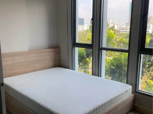 For rent Moniiq Sukhumvit 64. Rooms are well proportioned, nice to live in, rooms are bright and receive good light. Don't wait, hurry and book now.