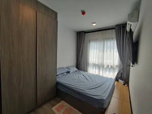 For sale: Notting Hill Sukhumvit 105, separate rooms. Complete with furniture and electrical appliances. Hurry and reserve it quickly.