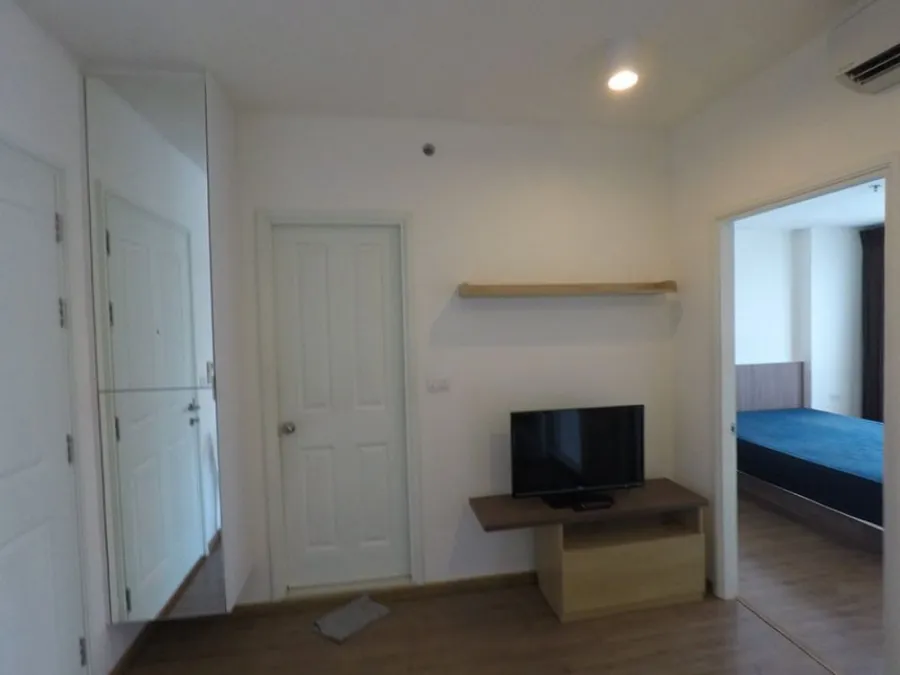 Sell / rent U Delight Rattanathibet condo, next to the corner room, curve view of the BTS. Quiet, private, don't miss it!!