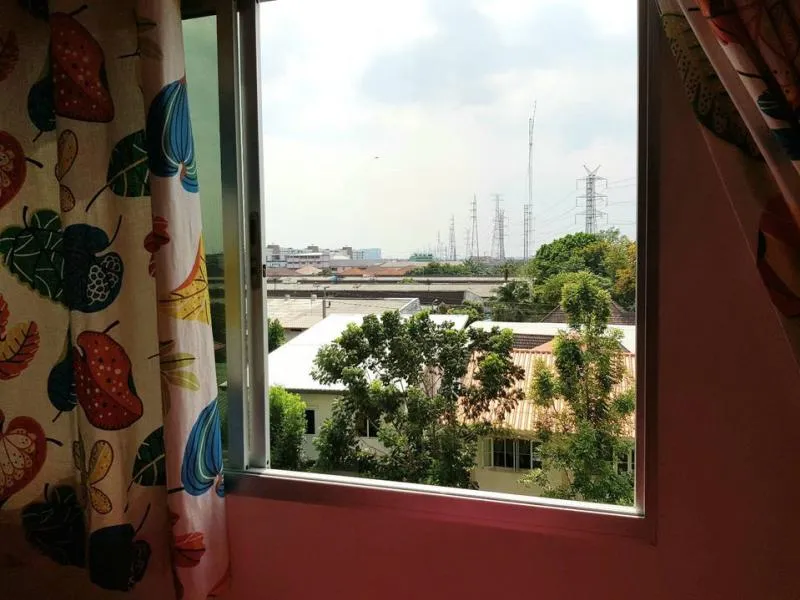Sell / rent urgently !! Condo Lumpini Mix Thepharak - Srinakarin, fully furnished, cheap, convenient transportation, slow !!