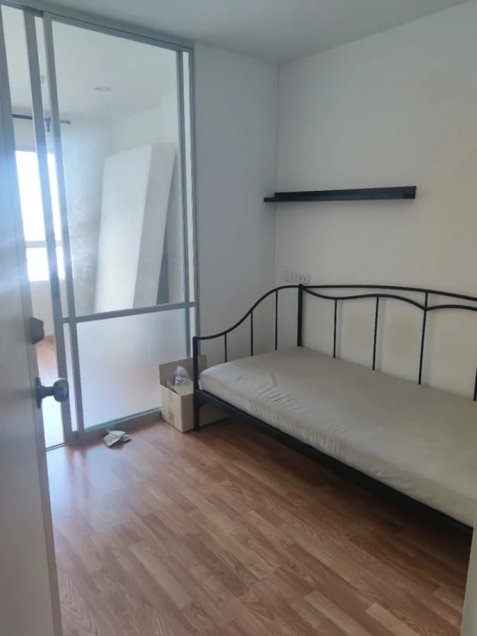 Condo for sale, Lumpini Ville Nakhon In-River View, studio room, size 26 sq.m., suitable height, interested, book now.