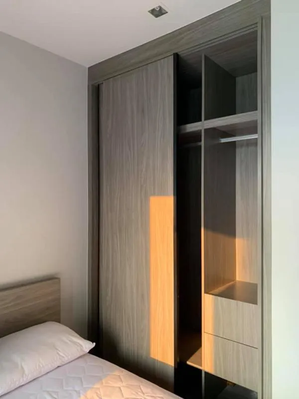 For rent Chapter One Midtown Ladprao24 has everything in it, near the train station, near the shopping center. Urgent today!!