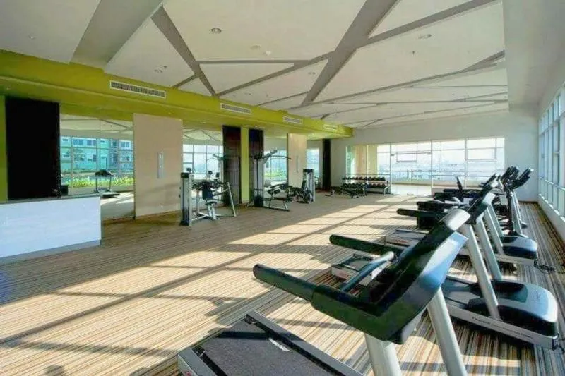ให้เช่าคอนโด ศุภาลัย ปาร์ค รัชโยธิน ห้องชั้น 25 วิวสระน้ำ