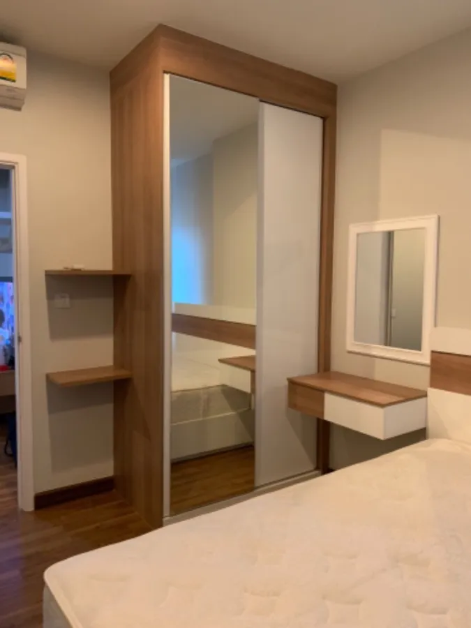 ห้องนี้ห้ามพลาดเลยจ้า เฟอร์นิเจอร์ครบ พร้อมเครื่องซักผ้าในตัว ที่ เซ็นทริค ติวานนท์ สเตชั่น ให้เช่า