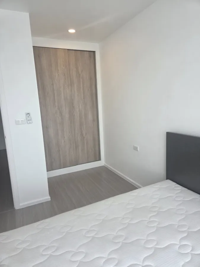 ให้เช่าคอนโด เดนิม จตุจักร 1 Bedroom plus ชั้น 20 วิวสระว่ายน้ำ เฟอร ์เครื่องช้ไฟฟ้าครบ ไม่จองแล้วจะเสียดาย