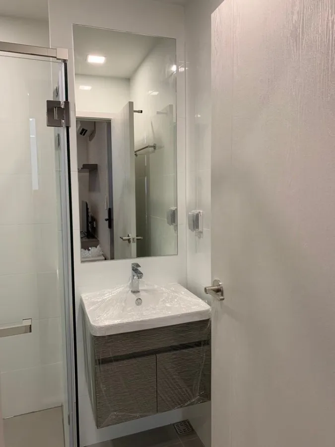 Condo for rent, Modiz Rhyme Ramkhamhaeng, 15th floor, great view, comfortable decorated room. Already feel comfortable. Good price. Book now.