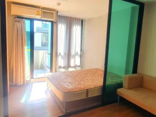 For rent Esta Bliss ห้องกั้นแยกเป็นสัดส่วน แบ่งโซนลงตัว ราคาอย่างโดน รีบมาจับมาจองเลย