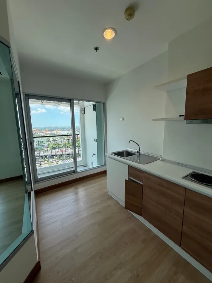 For sale: The Aspire Rama 4, empty room, good location, convenient transportation, beautiful view of the Chao Phraya River, reserve now!
