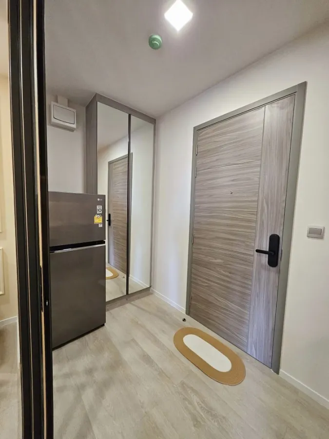 For rent, Modiz Launce Rangsit, 28th floor, divided room, fully furnished, nice to live in. Hurry and reserve now, don't miss it, urgent.