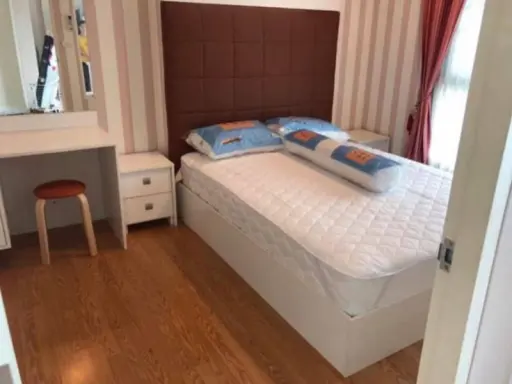 For rent, The Parkland Grand Taksin, fully furnished. Kitchen + new built-in furniture If you don't book, you will regret it. images