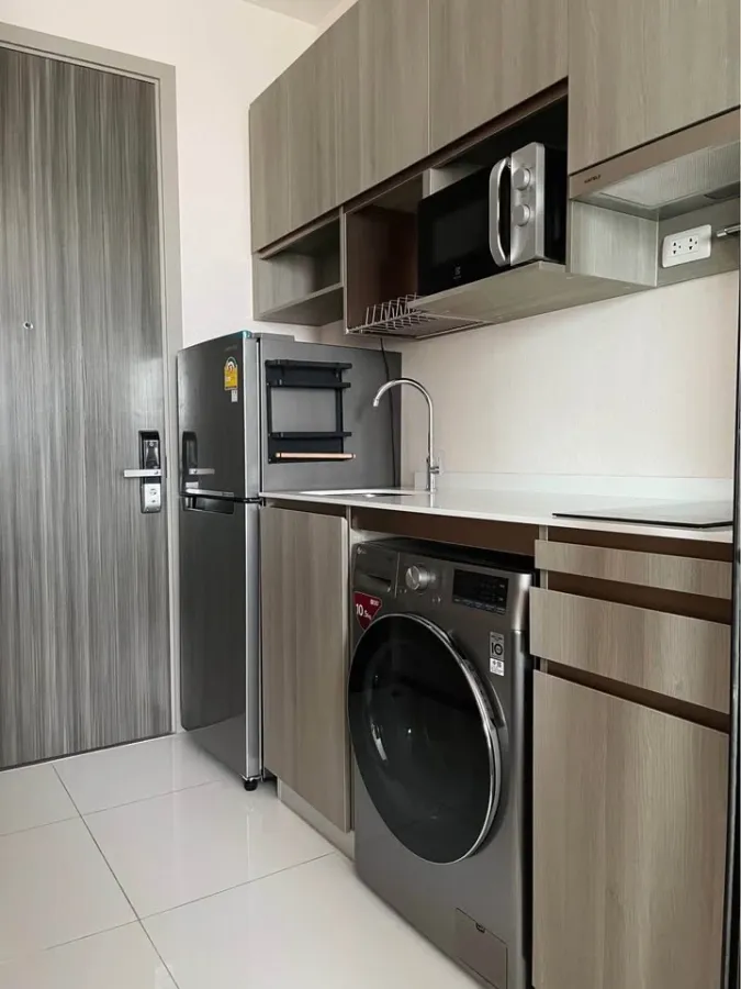 Knightsbridge Prime-Onnut studio apartment for rent. Coordinated interior design, fully furnished. Book now!