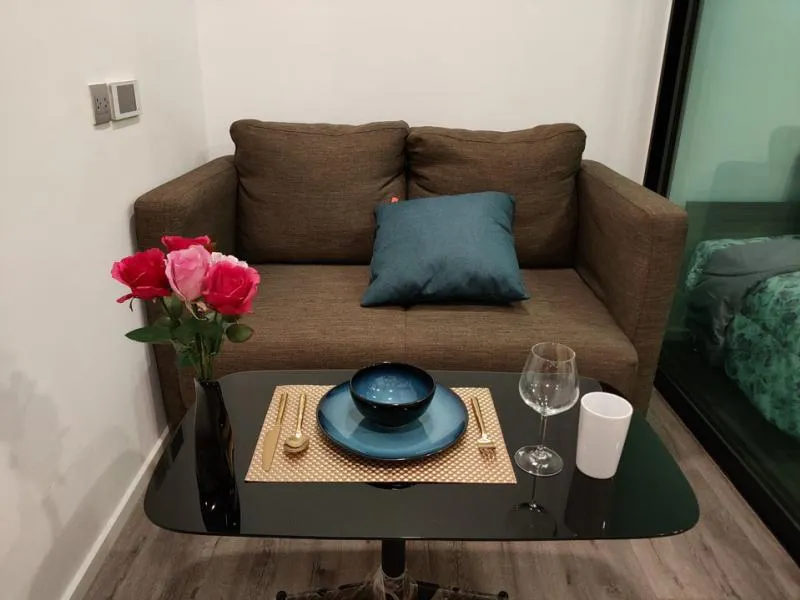 Condo for rent, Brown condo Ratchada 32, nice decorated room Divided into proportions, great views, good atmosphere, book now.