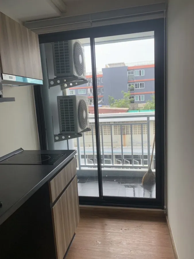 ให้เช่า ARISE Ratchada 19 ห้องมุมคนไม่พลุกพล่าน Fully Furnished โดย Modern Form สนใจ รีบจองเลยจร้า
