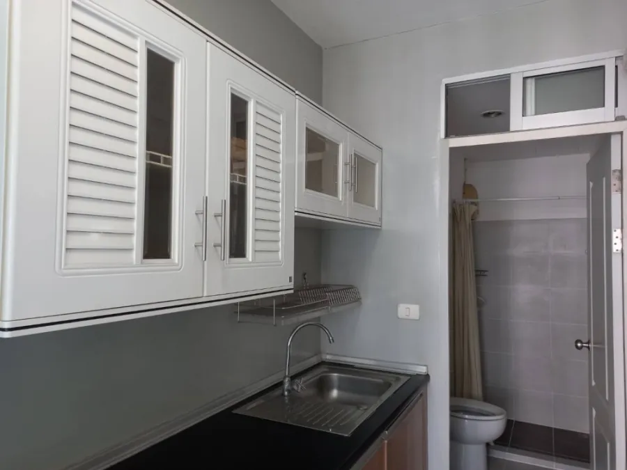 Sell/rent, Lat Phrao 624, fully furnished, good location, don't wait.