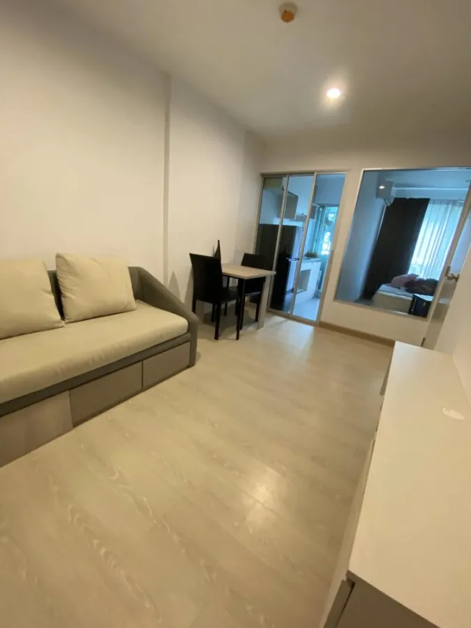 For sale: The Kit Plus Sukhumvit 113, 5th floor, Building B, comes with complete decorations. Interested? Hurry and reserve now. Don't wait.