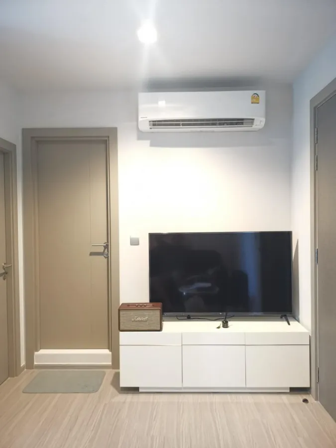 ให้เช่า Life Asoke-Rama 9 ห้องใหม่แกะกล่อง คอนโดสุดฮอต ชั้นสูง วิวไม่บล็อค ต้องห้องนี้เลย ห้ามพลาด
