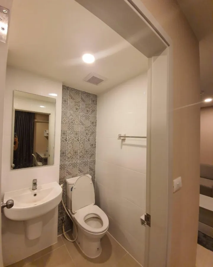 For rent!! Condo The Cube Nawamin-Ramintra, 6th floor, pool view, fully furnished, ready to move in, don't miss it!!