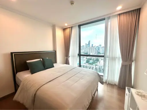 Supalai Oriental Sukhumvit 39 for rent, spacious room with lots of usable space, decorated in a controlled tone, fully furnished, reserve now!
